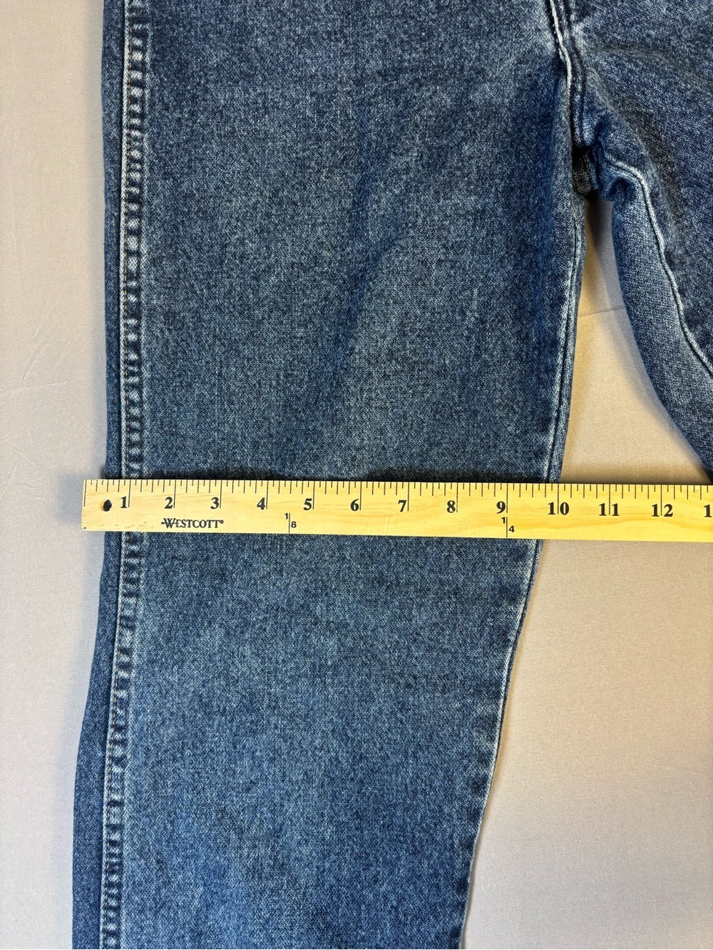 Vintage Wrangler Relaxed Fit Denim Jeans in Medium Blue Size 25/26 - Picture 7 of 12